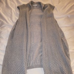 Gray sleeveless Cardigan